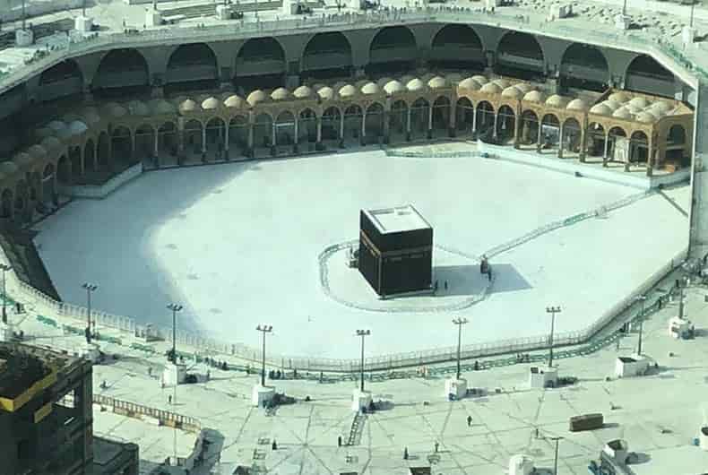 Why is Makkah's Mataf floor cool even in scorching heat