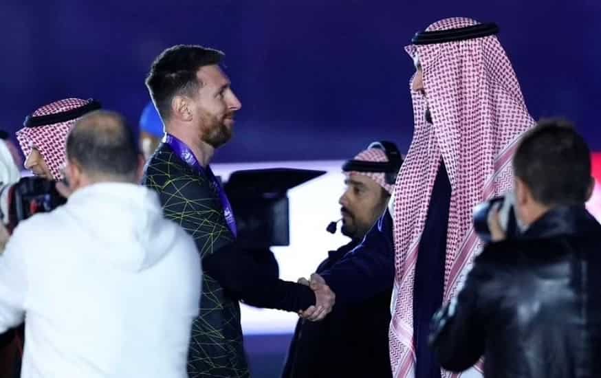 Al-Hilal made an offer to Messi with 400 million Euros - Saudi-Expatriates.com
